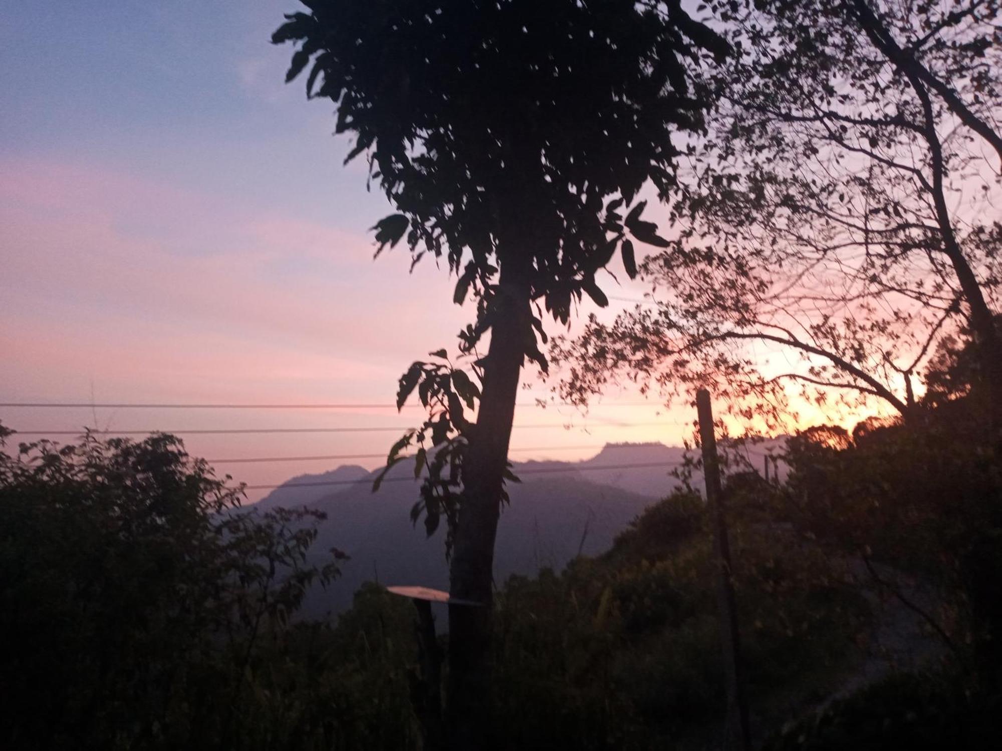Dew Drop Resort 埃拉 外观 照片